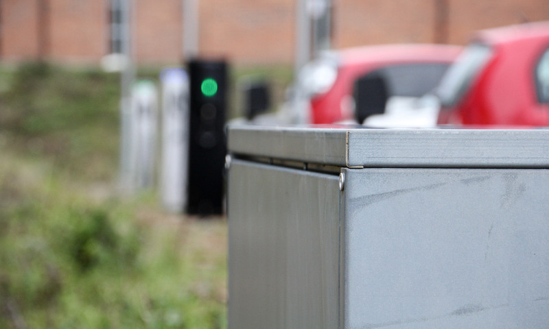 Cable cabinets for e-mobility