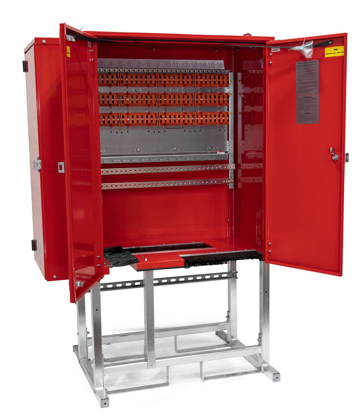 Enclosure with metercabinet 900mm