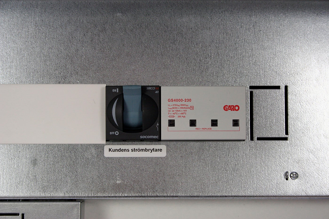 METERCABINET FLUSH SURGEP MT - 3