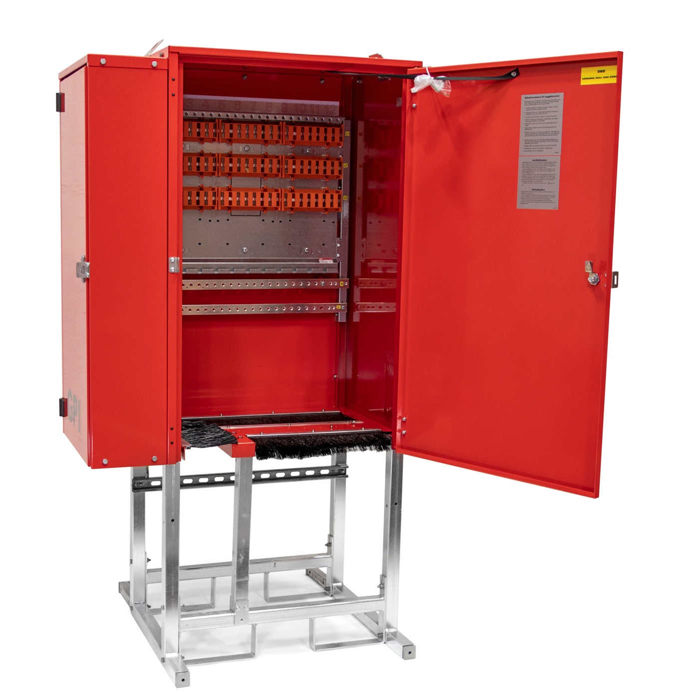 Enclosure with metercabinet 700mm