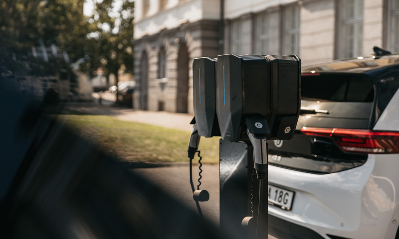 GARO Entity Pro with enough power for everyone