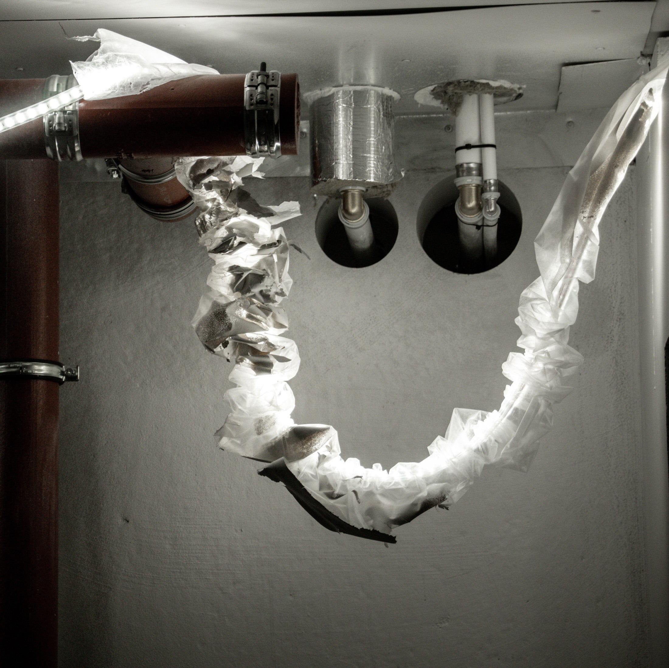 Flexible loop lighting